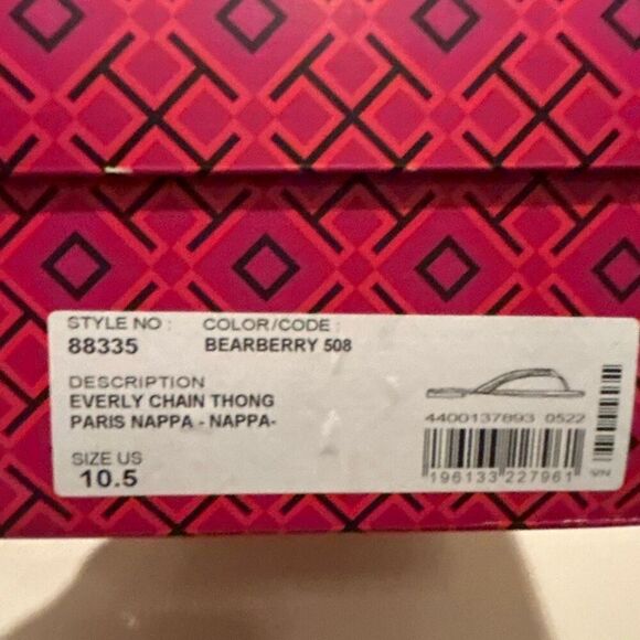 Tory Burch Size 10.5 Everly Chain Flip Flop Sandals Bearberry Red Nappa Leather - Picture 14 of 15